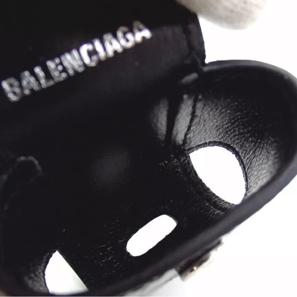 AUTH Balenciaga AirPods Case Keychain - Picture 4 of 4